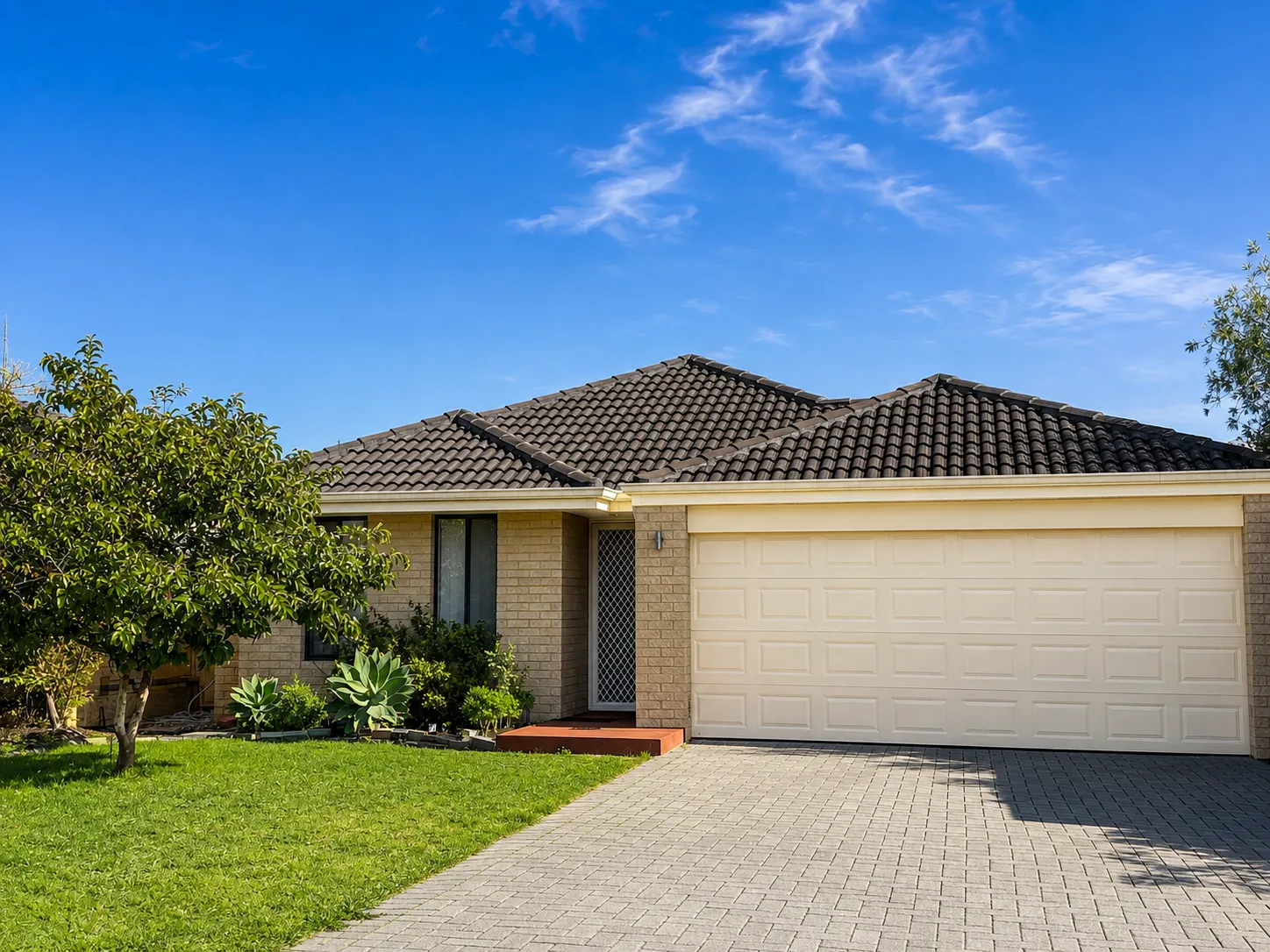 3 bed 2 bath investment property in Bertram, Western Australia